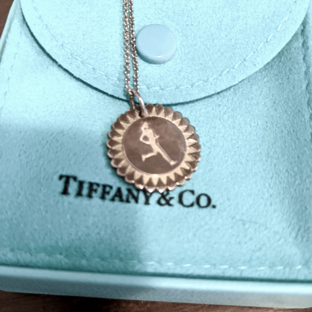 Nike Women's Marathon Tiffany & Co Commemorative Silver Pendant & Chain